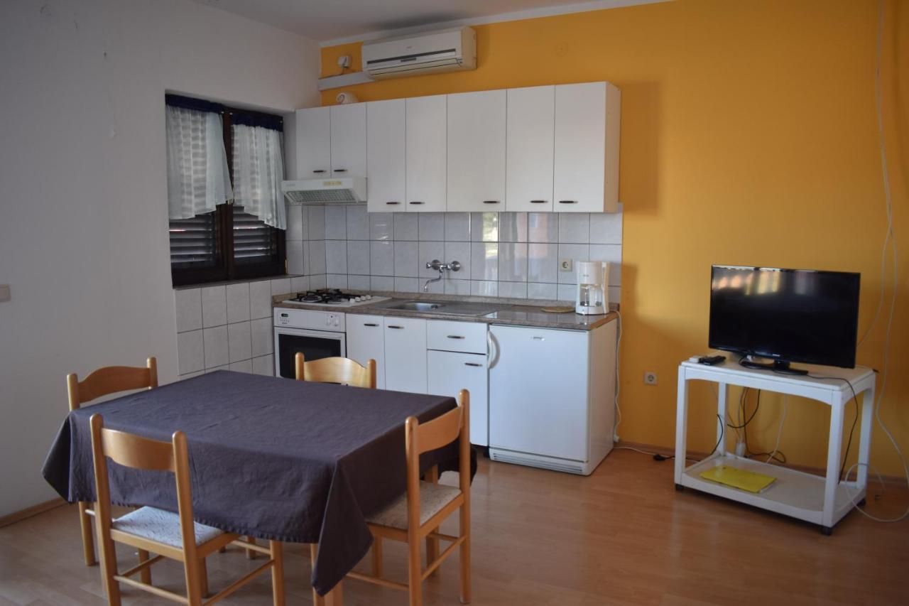 Apartmani Rade Vodice Exterior foto